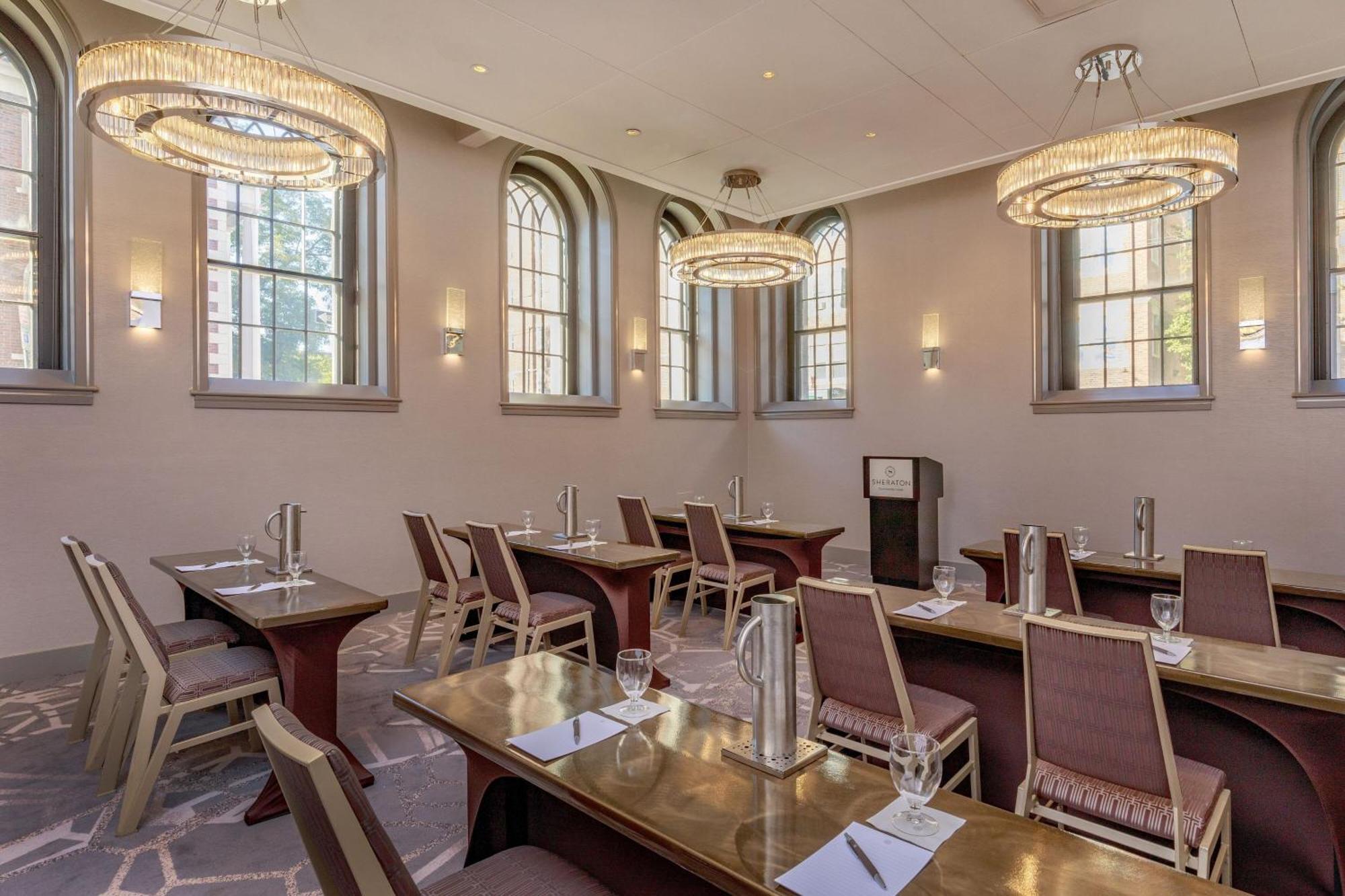 Sheraton Commander Hotel Cambridge Ngoại thất bức ảnh